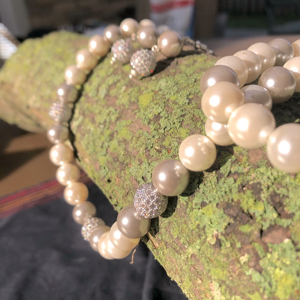 Pearl sets